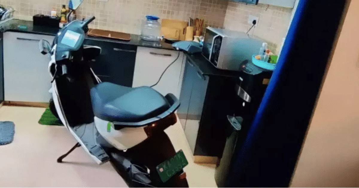 Bengaluru man charges his electric scooter in his fifth-floor apartment kitchen, here’s why