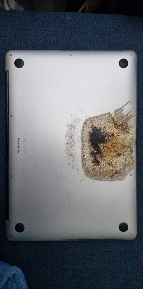 Macbook Pro 15 Model Bursts Into Flames User Escapes With Minor Injuries 91mobiles Com
