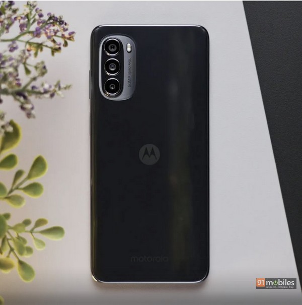 The Moto G52: A Detailed Review of Motorola's Budget-Friendly Star