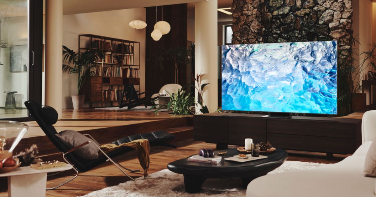Samsung QNB90 Living Room