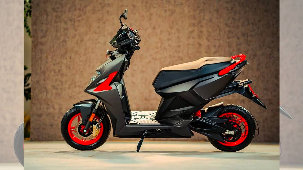 Simple One electric scooter launched in India price, specifications