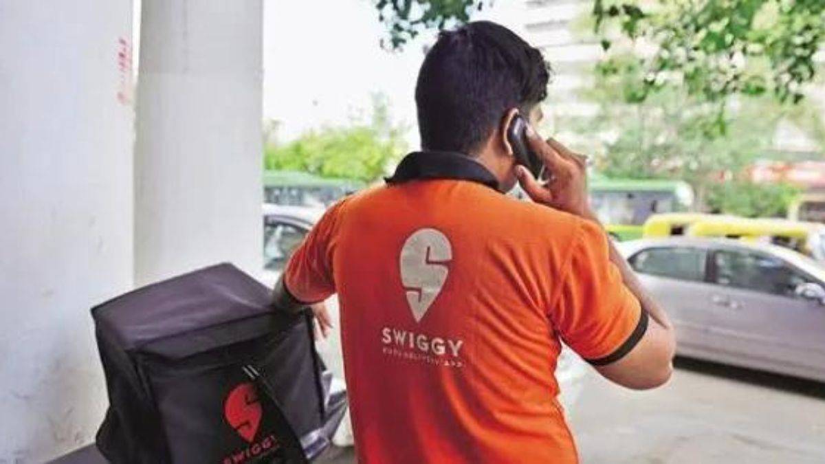 Swiggy Instamart launches 10-minute smartphone delivery in India: details