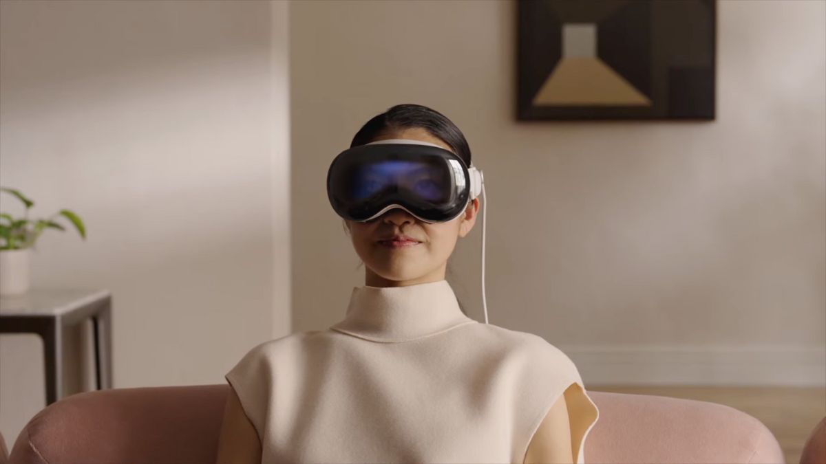 Apple Vision Pro mixed reality headset launch planned for February