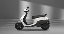 Ola compares the OIa S1 Air electric scooter with Ather 450X, TVS iQube in new teaser