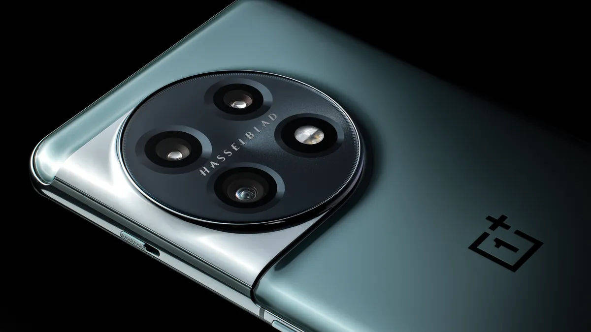 OnePlus AI Eraser object removal feature announced: how it works ...