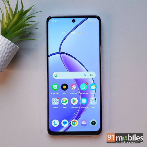 Realme 12