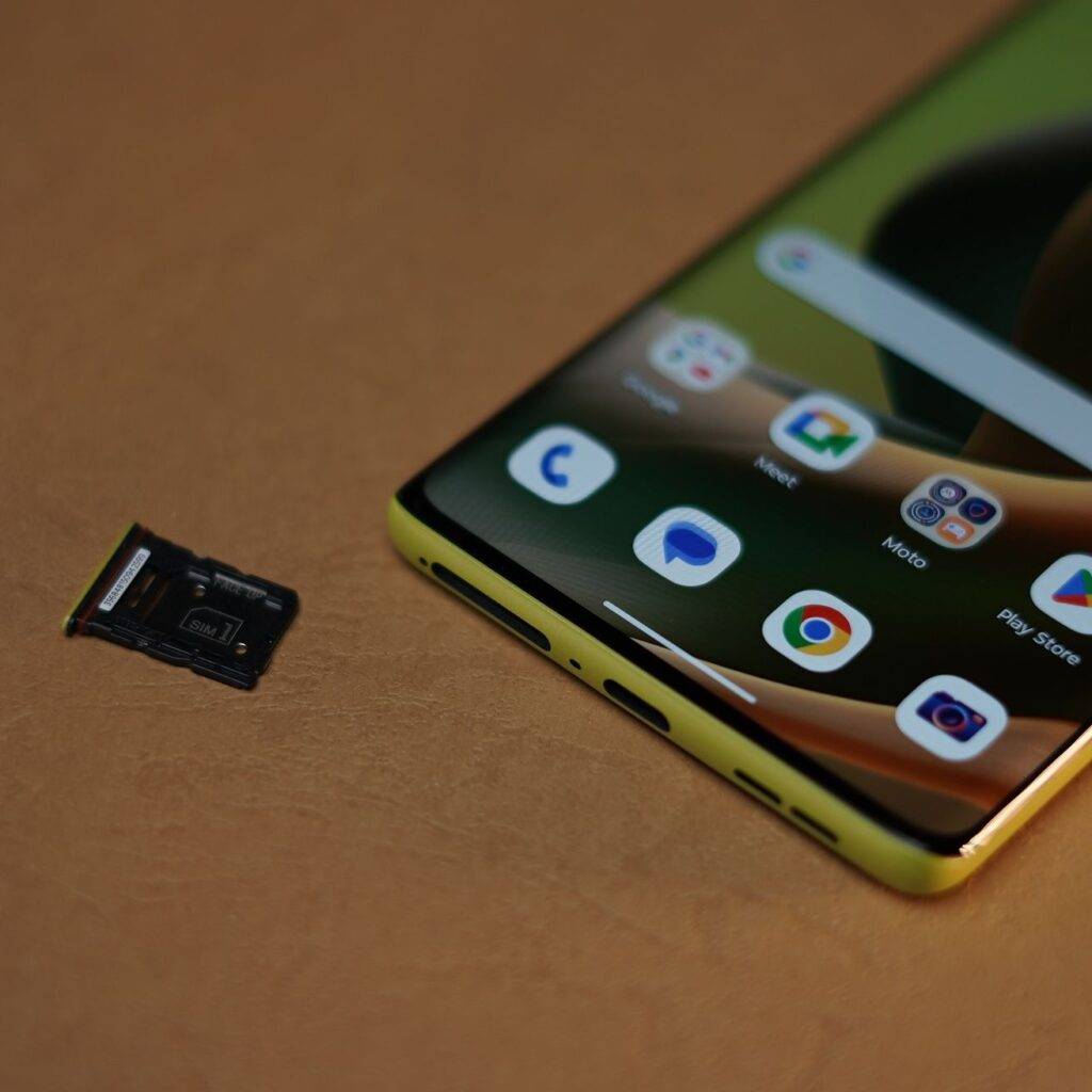 Moto G85 சார்ஜிங்