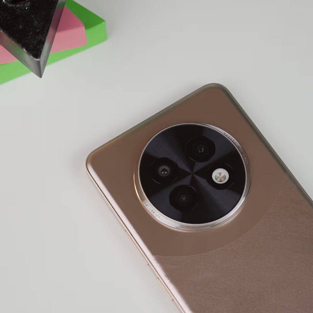 Realme 13+