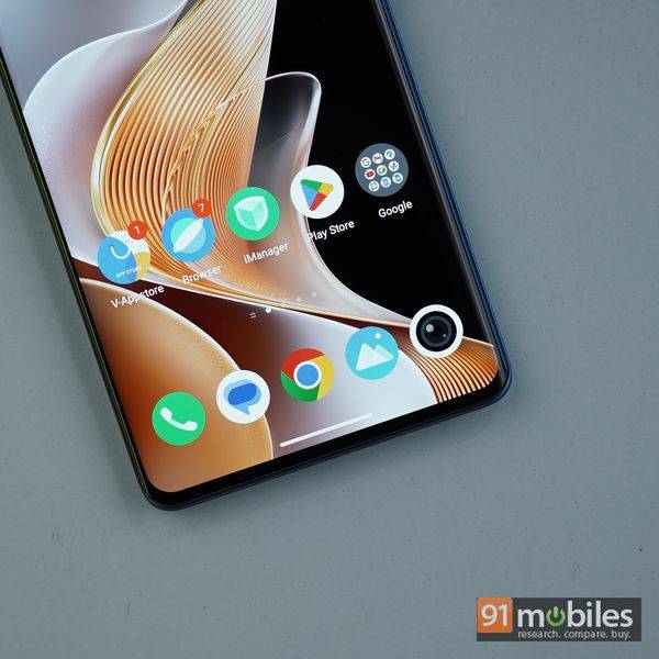 Vivo V40