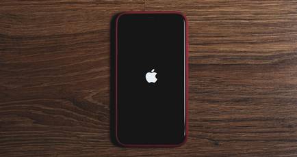 Weird iOS bug is crashing iPhones if you type these four characters in selected fields