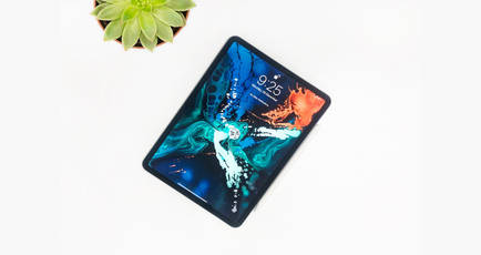 No showtime for iPads and Macs at Apples Glowtime event, but a separate event later: Gurman