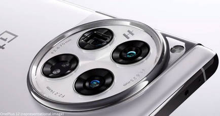 Alleged OnePlus 13 leaked images give us the clearest look yet at the phones design