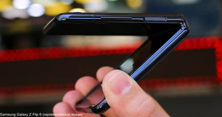 Samsung could be working on foldable gaming handheld, new patent suggests