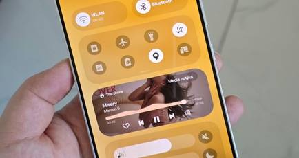 One UI 7 control panel design reveals subtle changes, internal build spotted for Galaxy A54