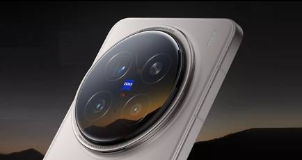 In conversation with Vivo Indias Vikas Tagra on the Vivo X200 series and the brands journey in the premium segment