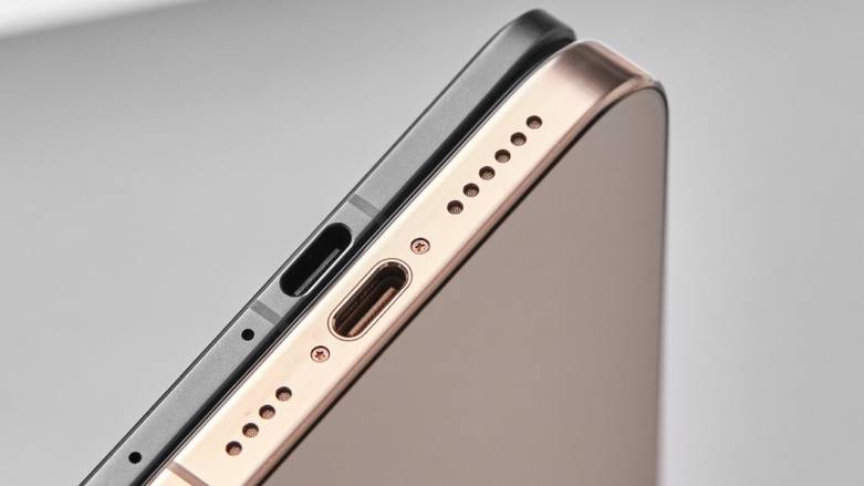 OPPO Find N5 teased to be thinnest foldable flagship with IPX9 rating,  underwater photography