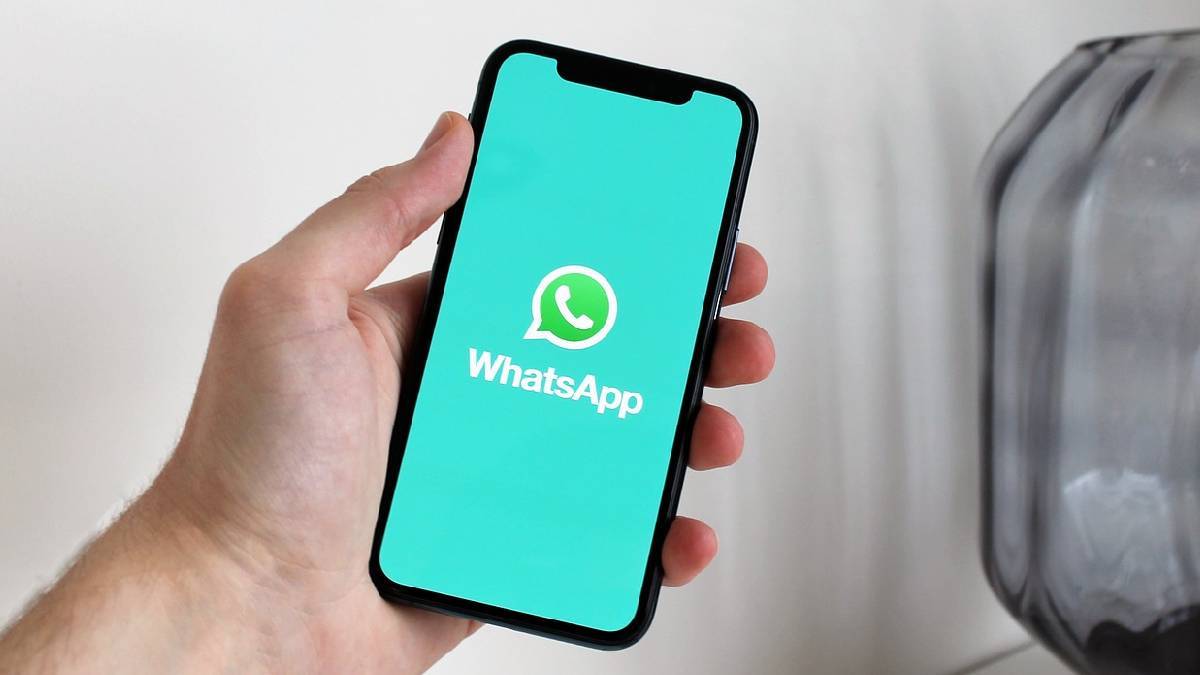 WhatsApp could soon rewrite your messages in different tones using AI, feature reportedly in development