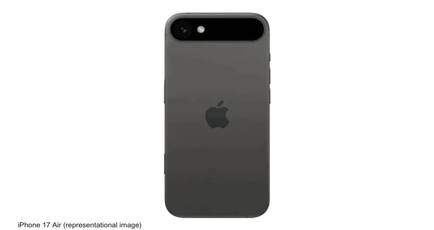 iPhone 17 Air dummy offers a more realistic look in newly leaked live image