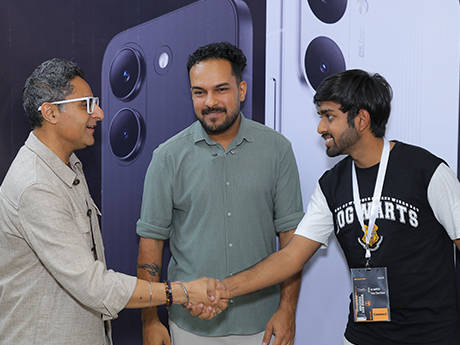 Game on with POCO X8 Pro Series