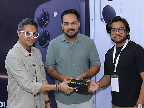 Game on with POCO X8 Pro Series