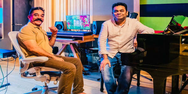 Thalaivan Irukkindraan - Backdrop