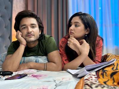 Qurbaan Hua Tere Ishq Mein - Backdrops