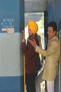 Suraj Pe Mangal Bhari - Poster