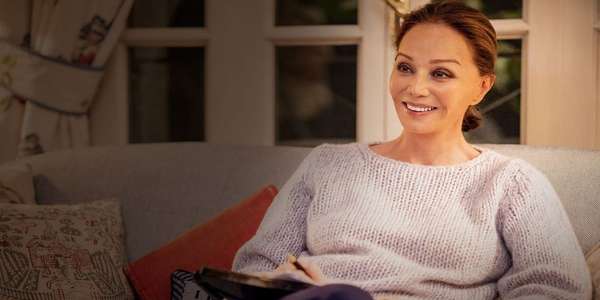 Isabel Preysler: My Christmas - Backdrops