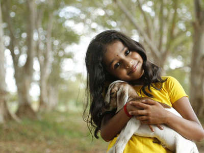 Mouna Raagam - Backdrop