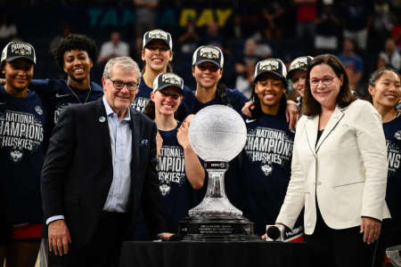 The Dynasty: UConn Huskies - Backdrops