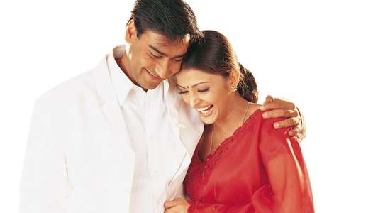 Hum Dil De Chuke Sanam - Backdrop