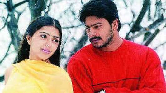 Roja Koottam - Backdrop