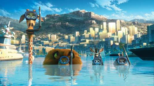 Madagascar 3: Europe's Most Wanted - Backdrop