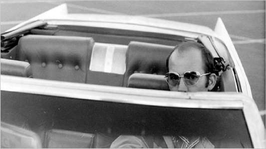 Gonzo: The Life and Work of Dr. Hunter S. Thompson - Backdrop