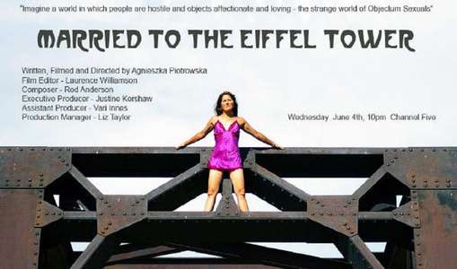 Married to the Eiffel Tower - Backdrop