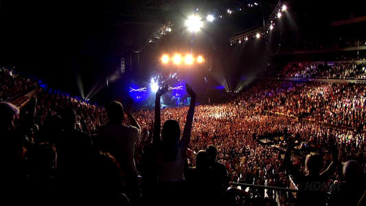 Black Eyed Peas: Live from Sydney to Vegas - Backdrop