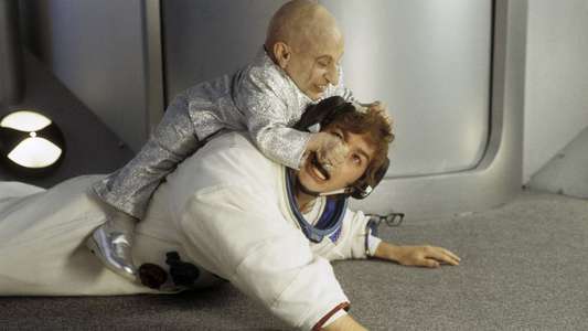 Austin Powers: The Spy Who Shagged Me - Backdrop