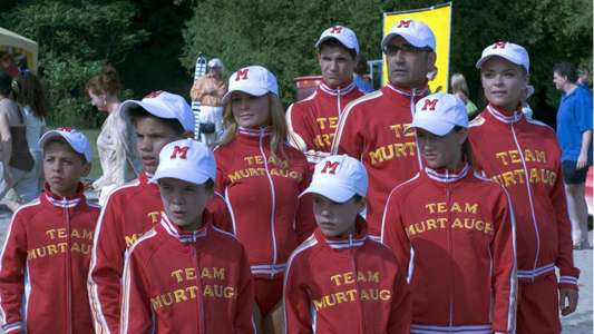 Cheaper by the Dozen 2 - Backdrops