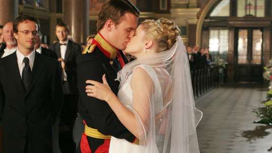 The Prince & Me 2: The Royal Wedding - Backdrop