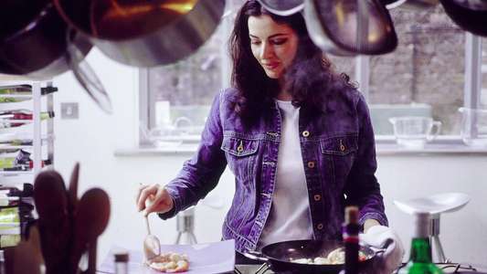 Nigella Feasts - Backdrop