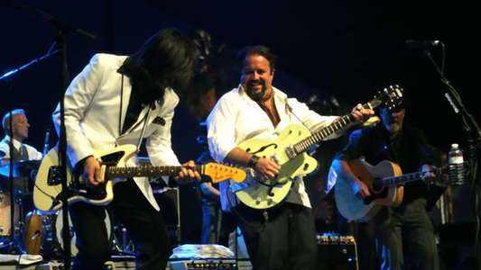 The Mavericks: Live in Austin Texas - Backdrop
