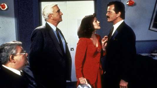 The Naked Gun 2½: The Smell of Fear - Backdrop