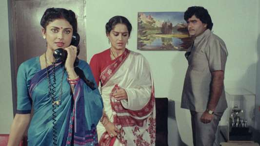 Shubhamangal Savadhan - Backdrop