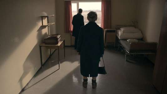Mamma Gógó - Backdrop