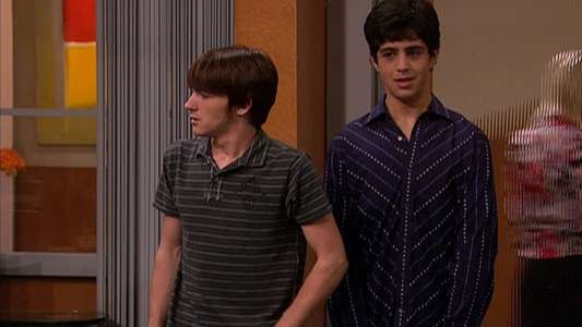 Drake & Josh: Really Big Shrimp - Backdrop