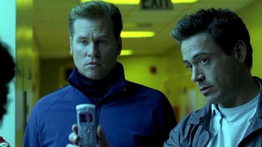 Kiss Kiss Bang Bang - Backdrops