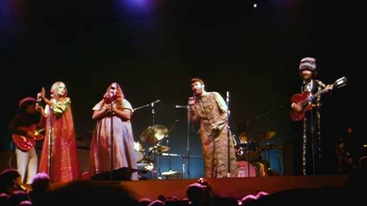 California Dreamin': The Songs of The Mamas & The Papas - Backdrop