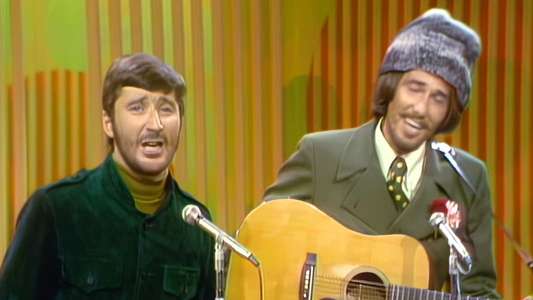 California Dreamin': The Songs of The Mamas & The Papas - Backdrop