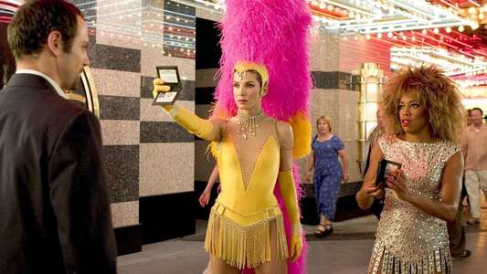 Miss Congeniality 2: Armed and Fabulous - Backdrops