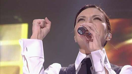 Laura Pausini: Live In Paris - Backdrop